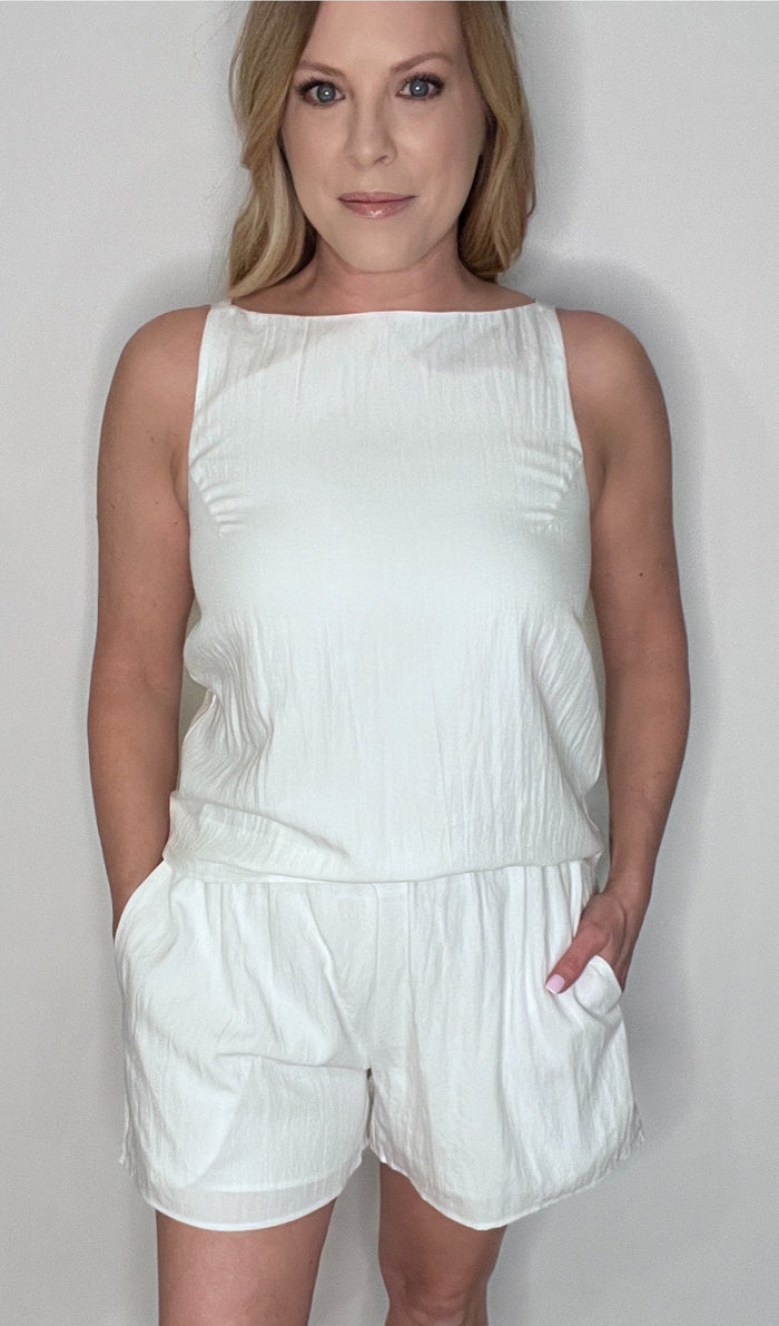 Soft Horizon Shorts-White