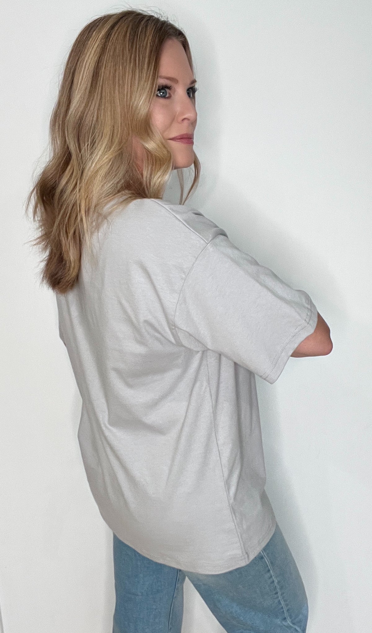 The Everyday Oversized Tee-Grey