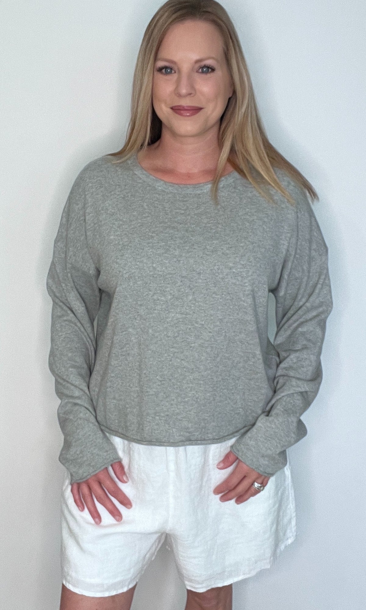Essential Coast Sweater-Grey