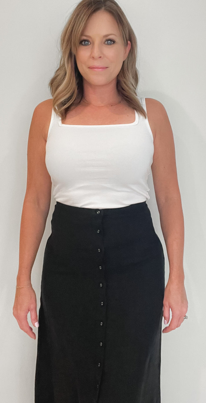 Novella 100% Linen Skirt-Black-Final Sale