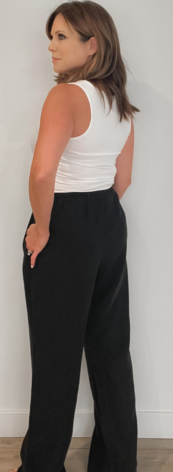 Capri Linen Pant-Black
