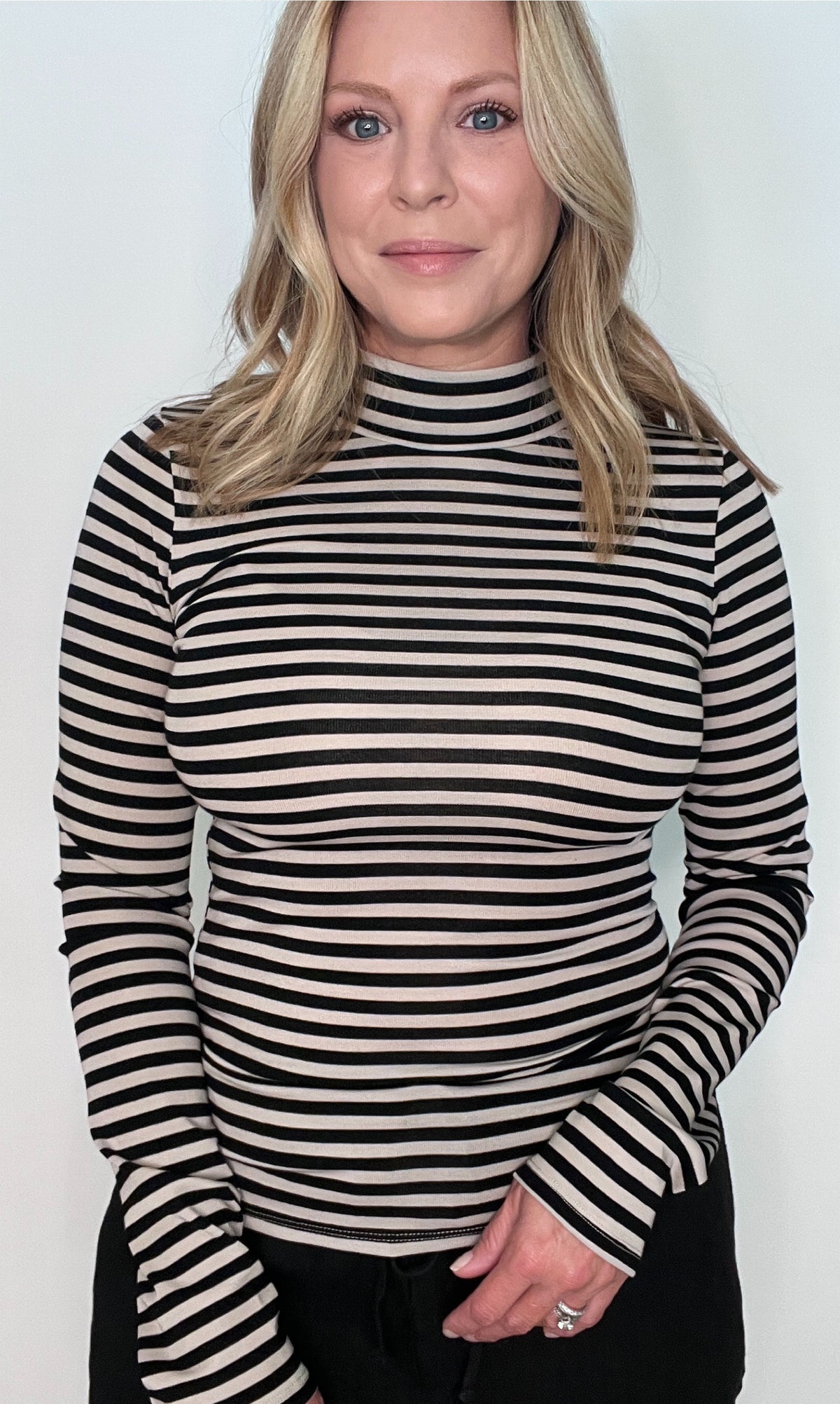 Linden mock Neck Top-Taupe/Black