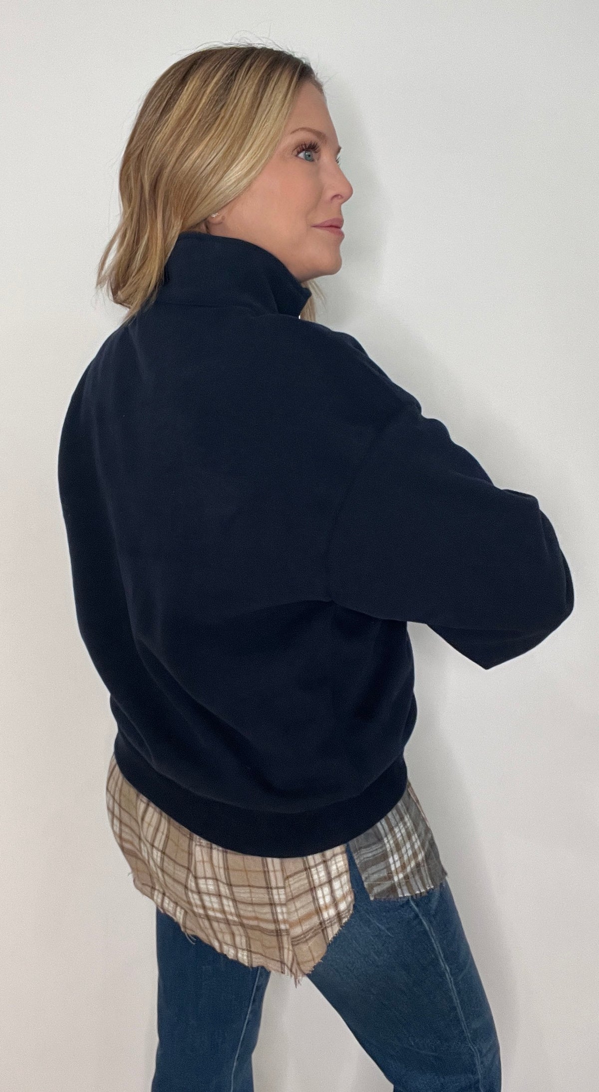 The Campfire Classic Half Zip-Navy