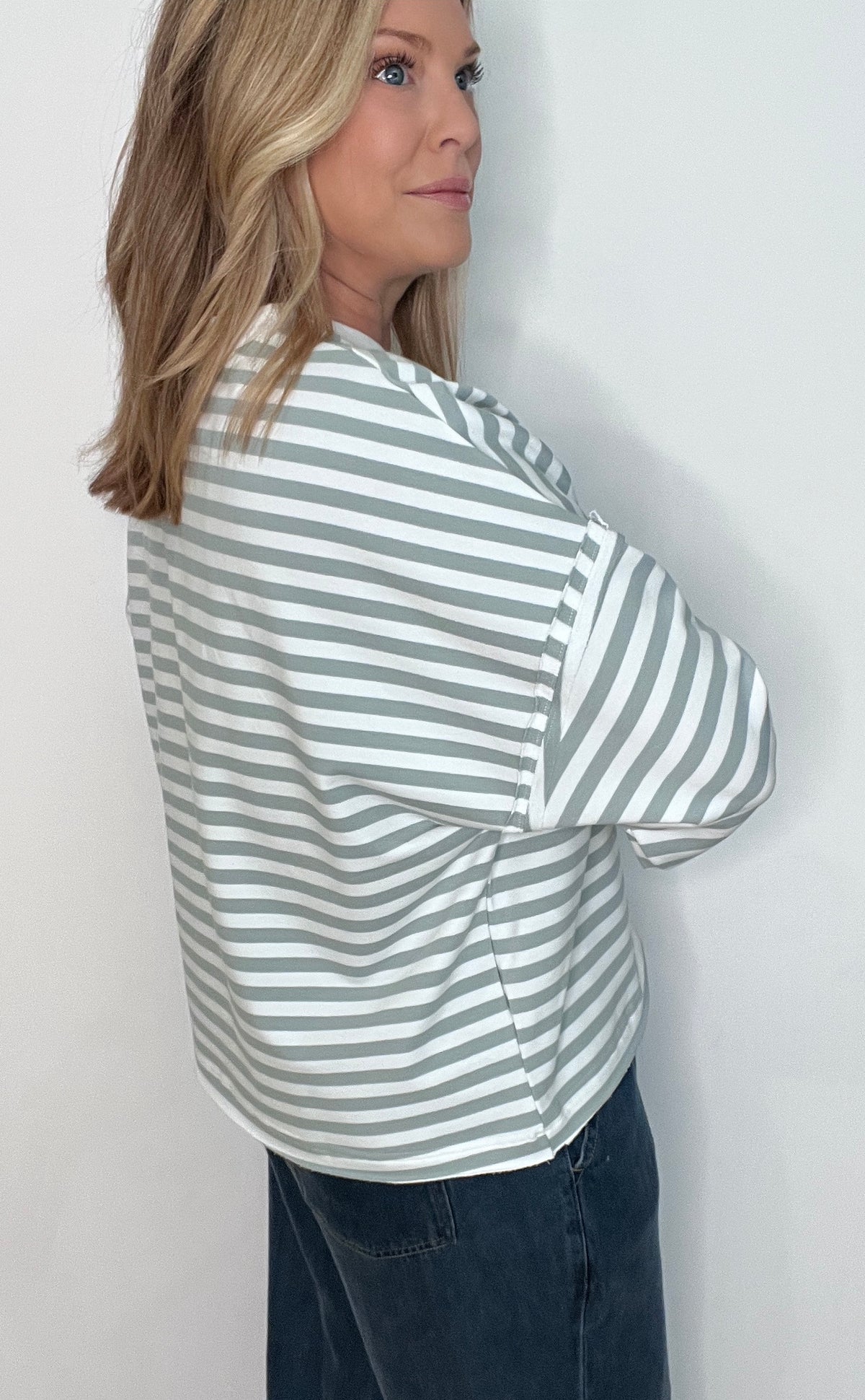 Coastal Sage Pullover-Sage/White