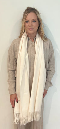 Timeless Scarf-Cream