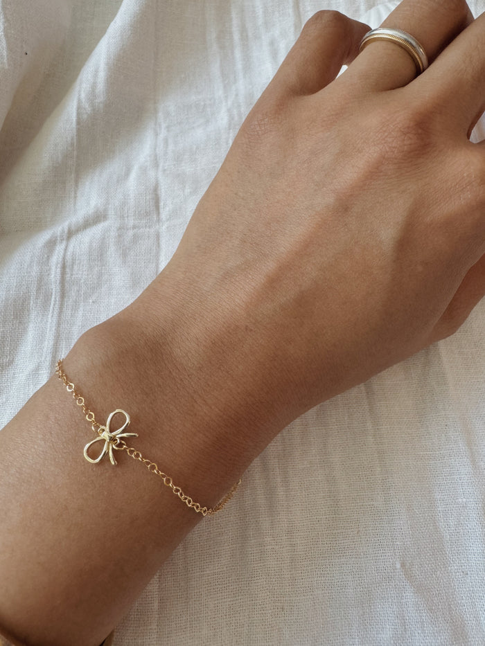 Dainty Ribbon Bracelet