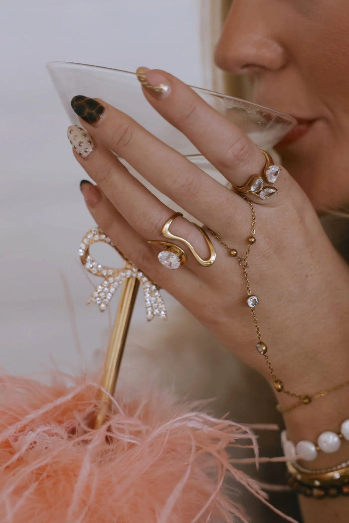 Luxe Loop Ring